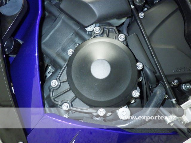 Yamaha YZF-R1 (photo: 20)