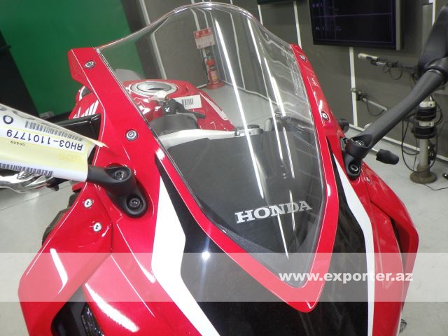 Honda CBR650R (photo: 8)