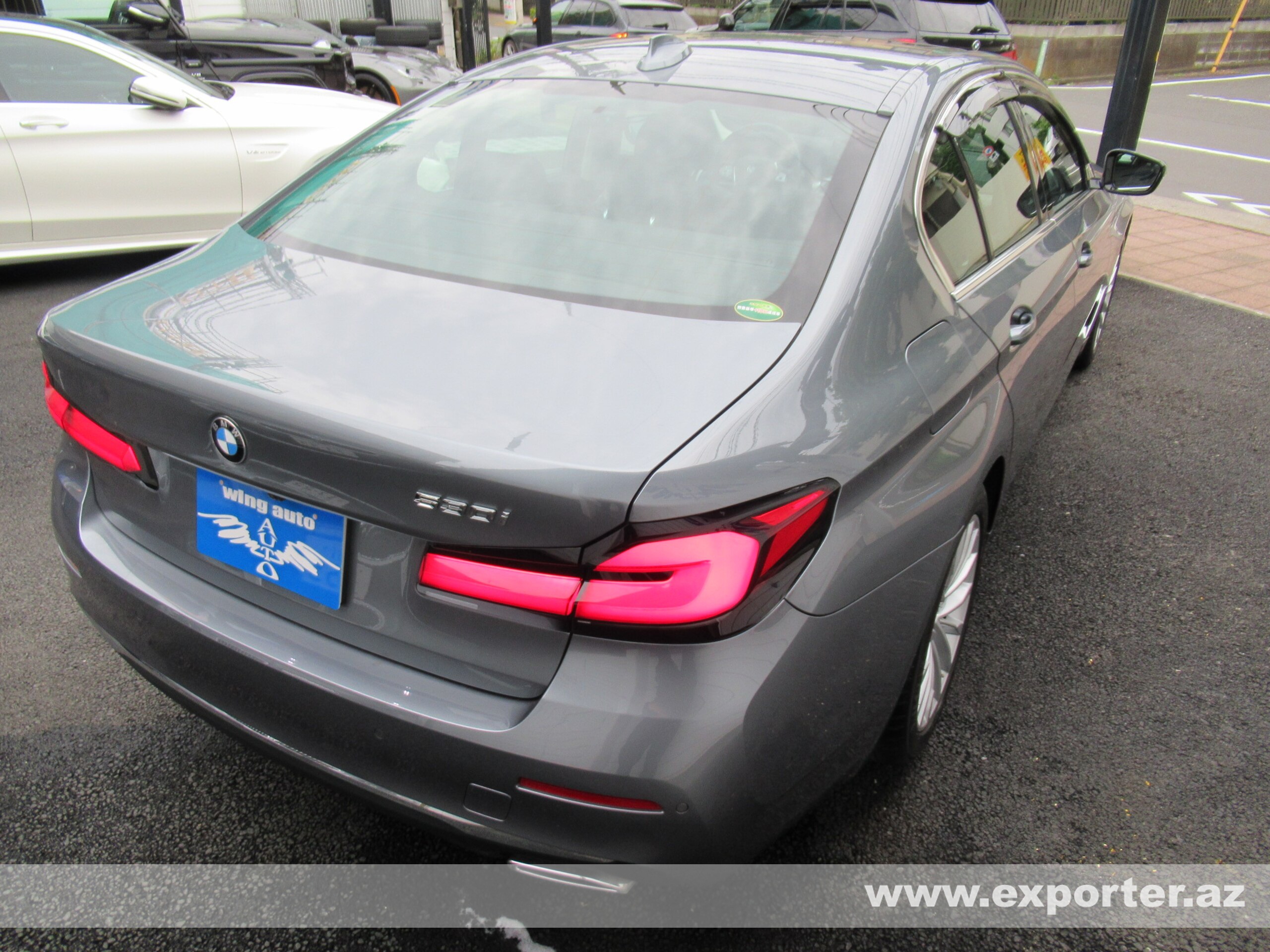 BMW 530i Luxury (photo: 4)