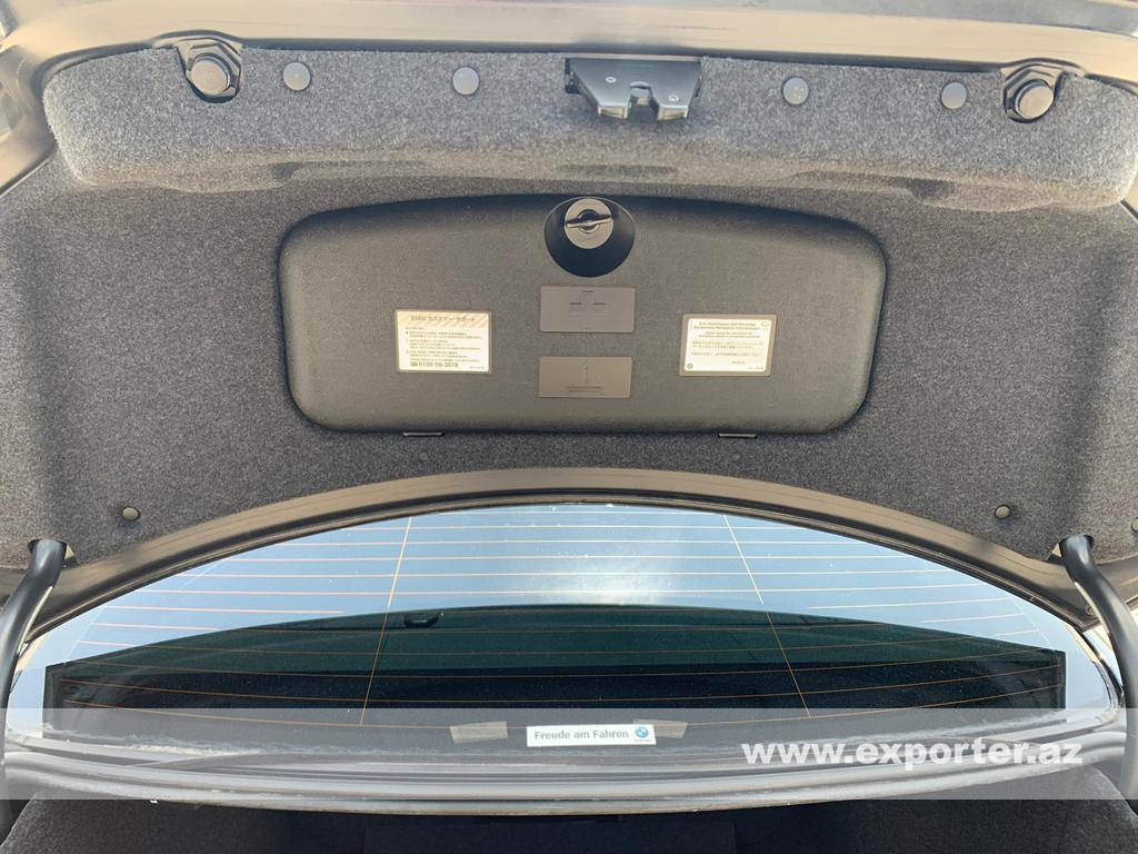 BMW 525i (photo: 18)