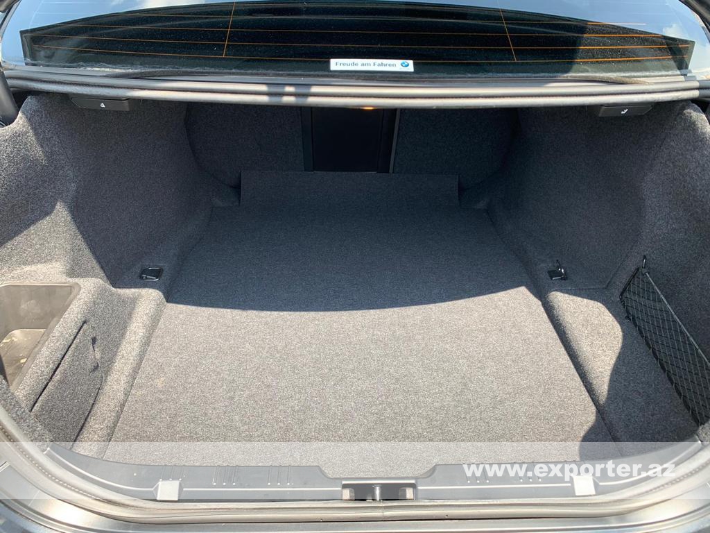 BMW 525i (photo: 17)