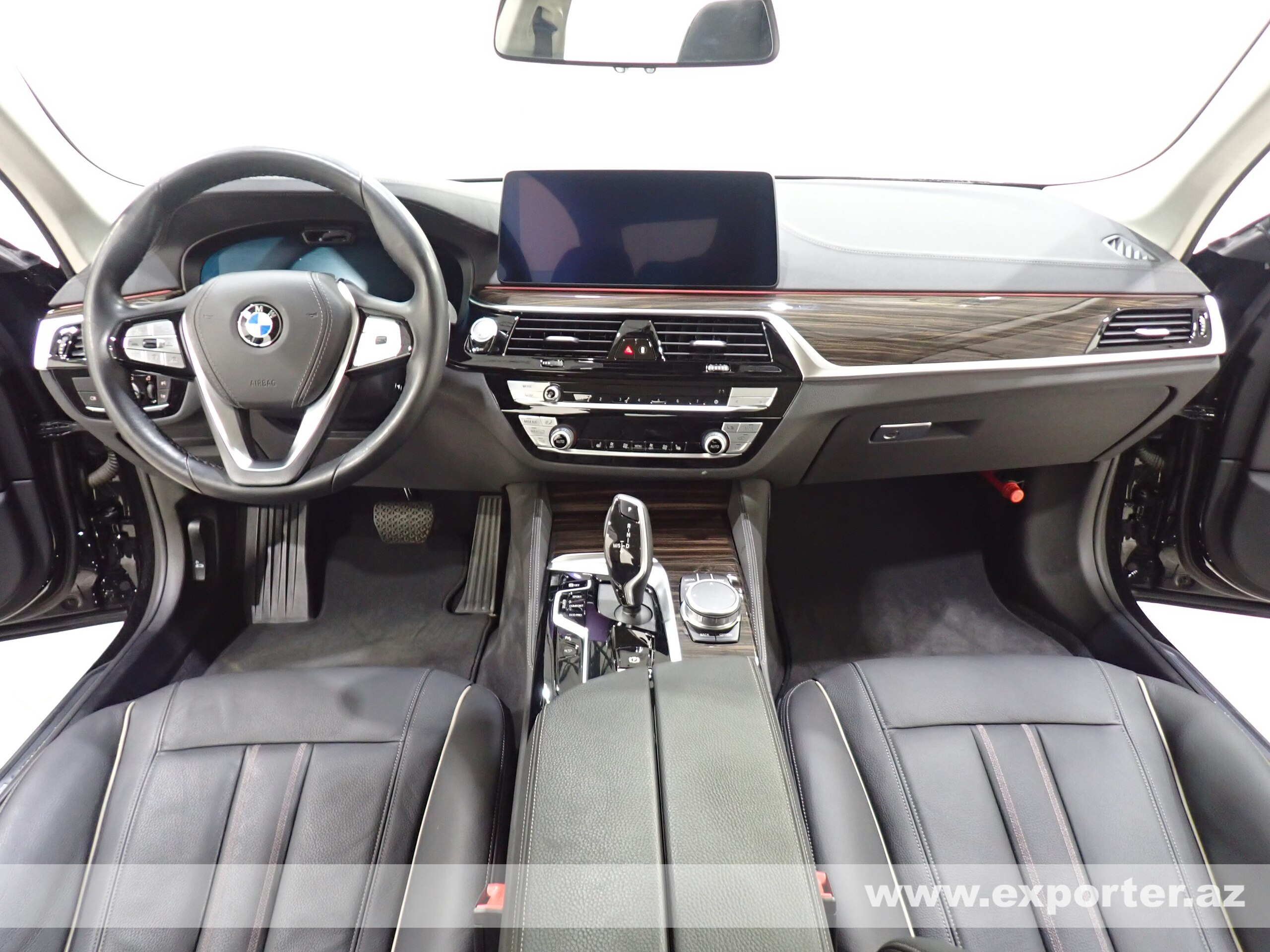 BMW 530i Luxury (photo: 15)