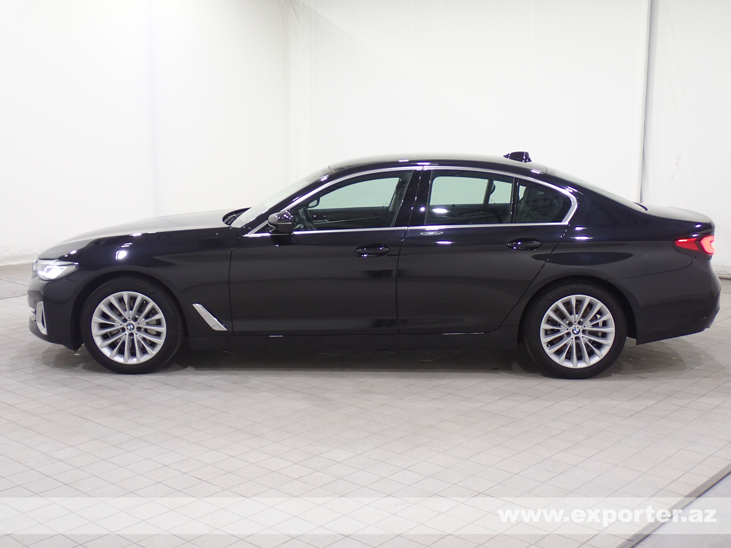 BMW 530i Luxury (photo: 7)