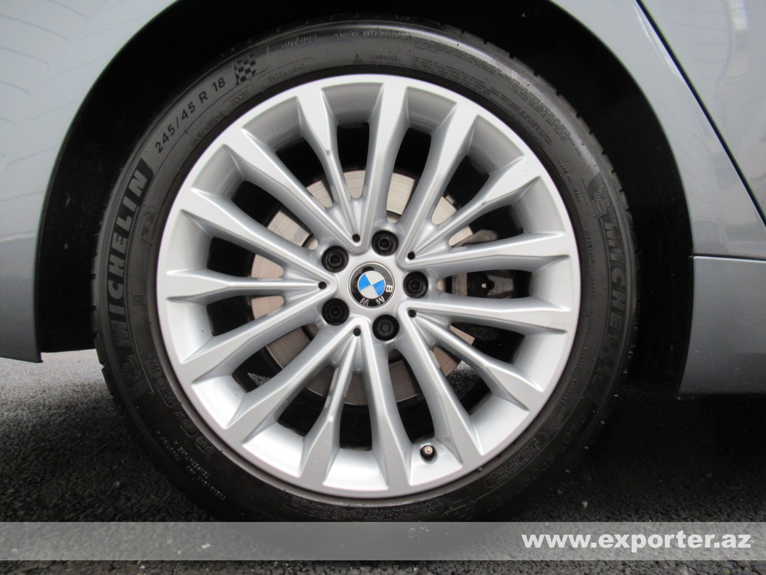 BMW 530i Luxury (photo: 9)