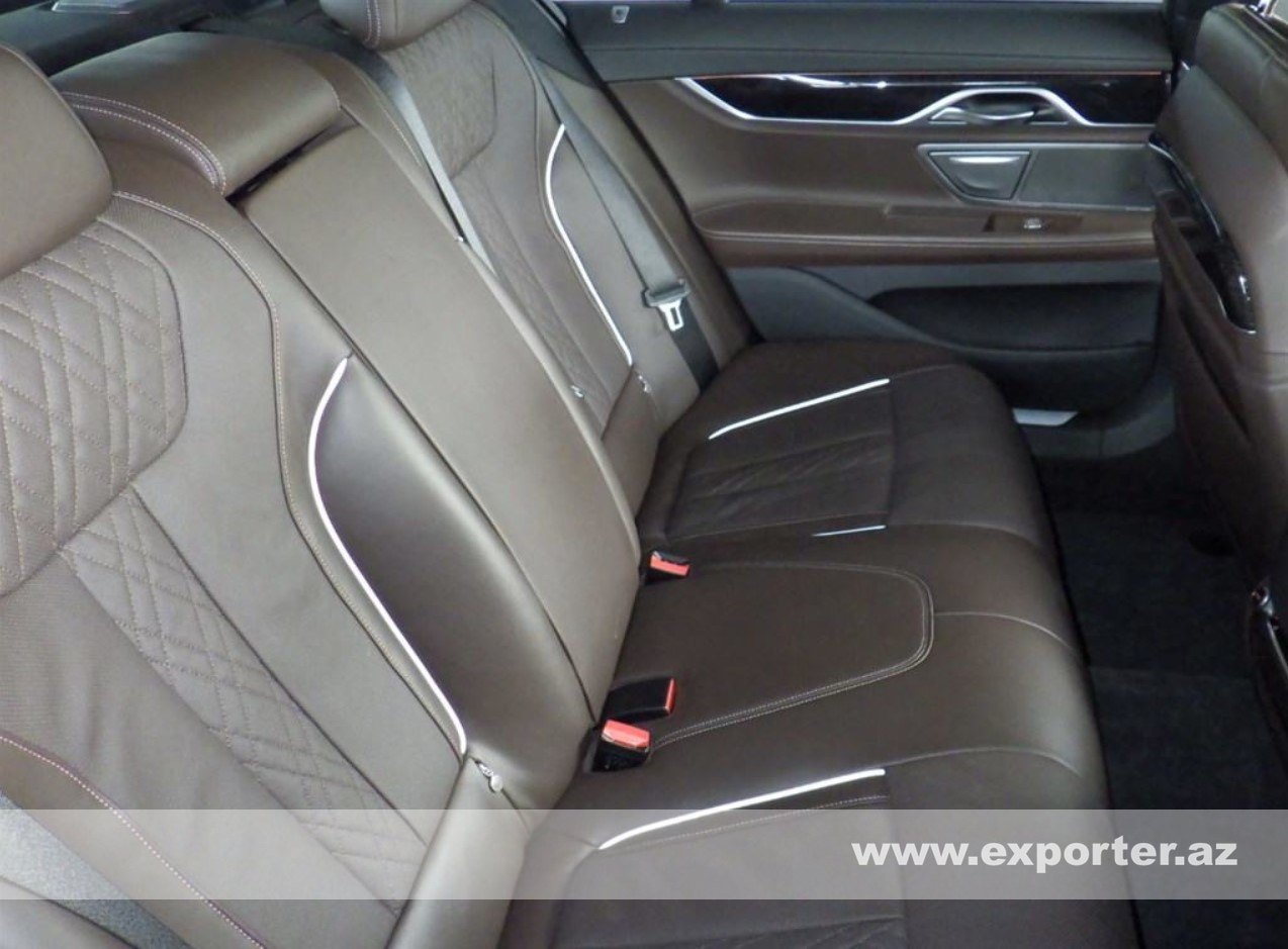 BMW 750i xDrive M Sport (photo: 5)