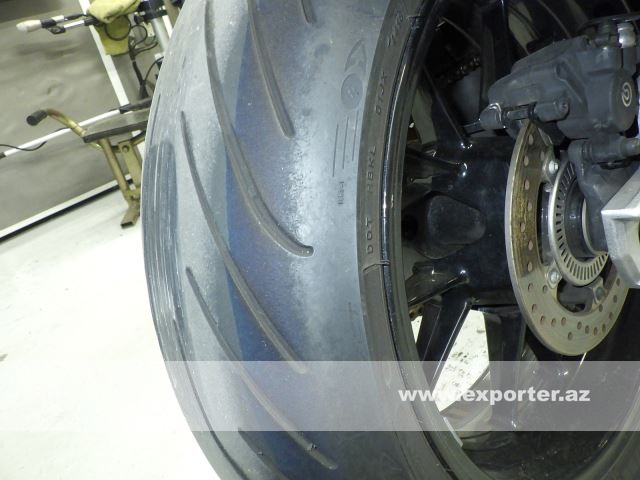 BMW S1000RR (photo: 15)