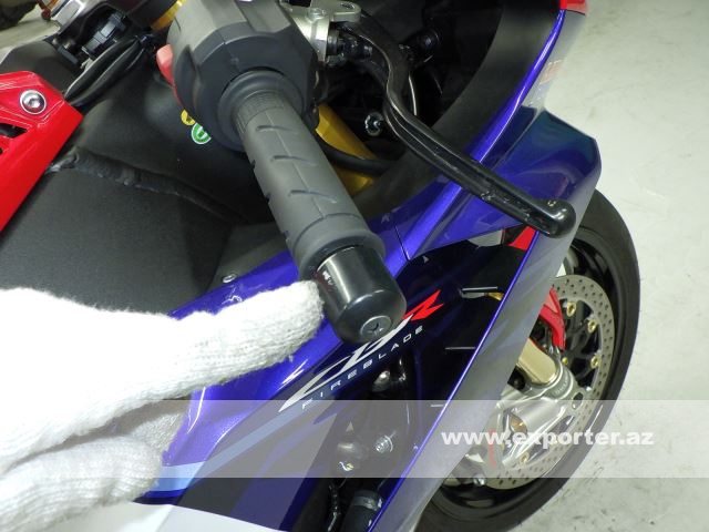 Honda CBR1000RR-R Fireblade SP (photo: 8)