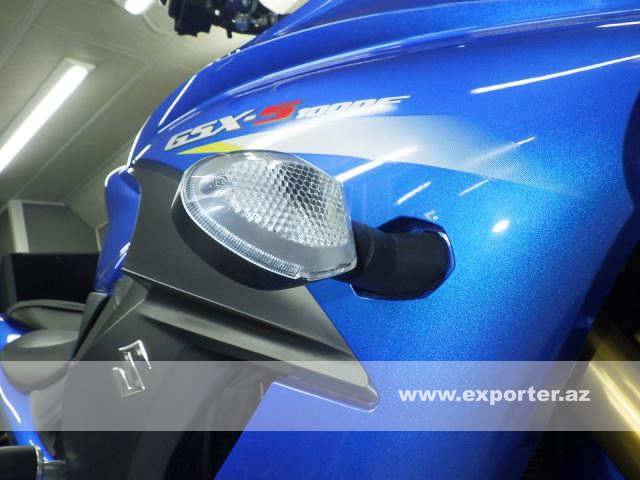 Suzuki GSX-S1000 (photo: 10)
