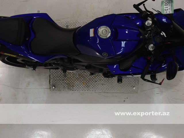 Yamaha YZF-R1 (photo: 6)