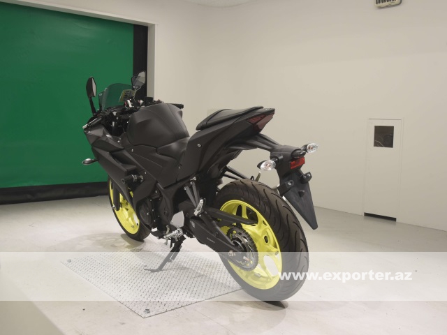 Yamaha YZF-R3 (photo: 5)