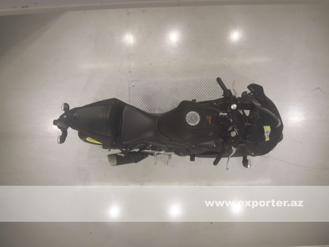 Yamaha YZF-R3 (photo: 9)